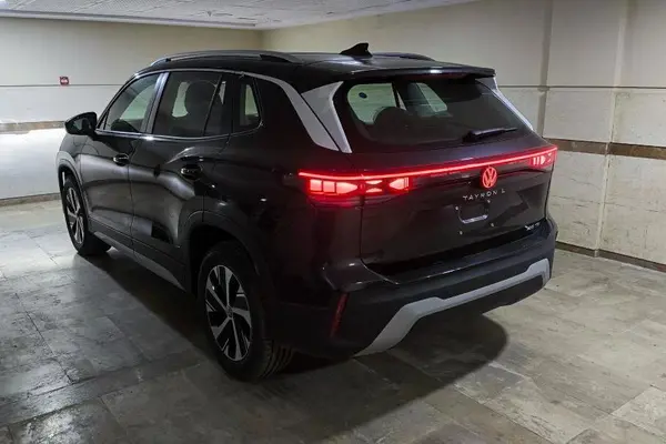 فولکس، تایرون L