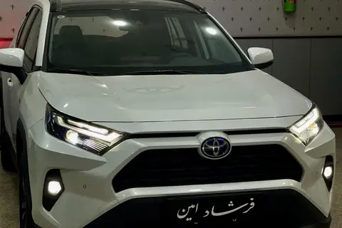 تویوتا، راوفور هیبرید