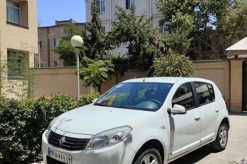 رنو، ساندرو