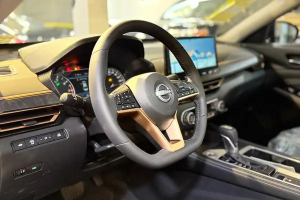 نیسان، آلتیما