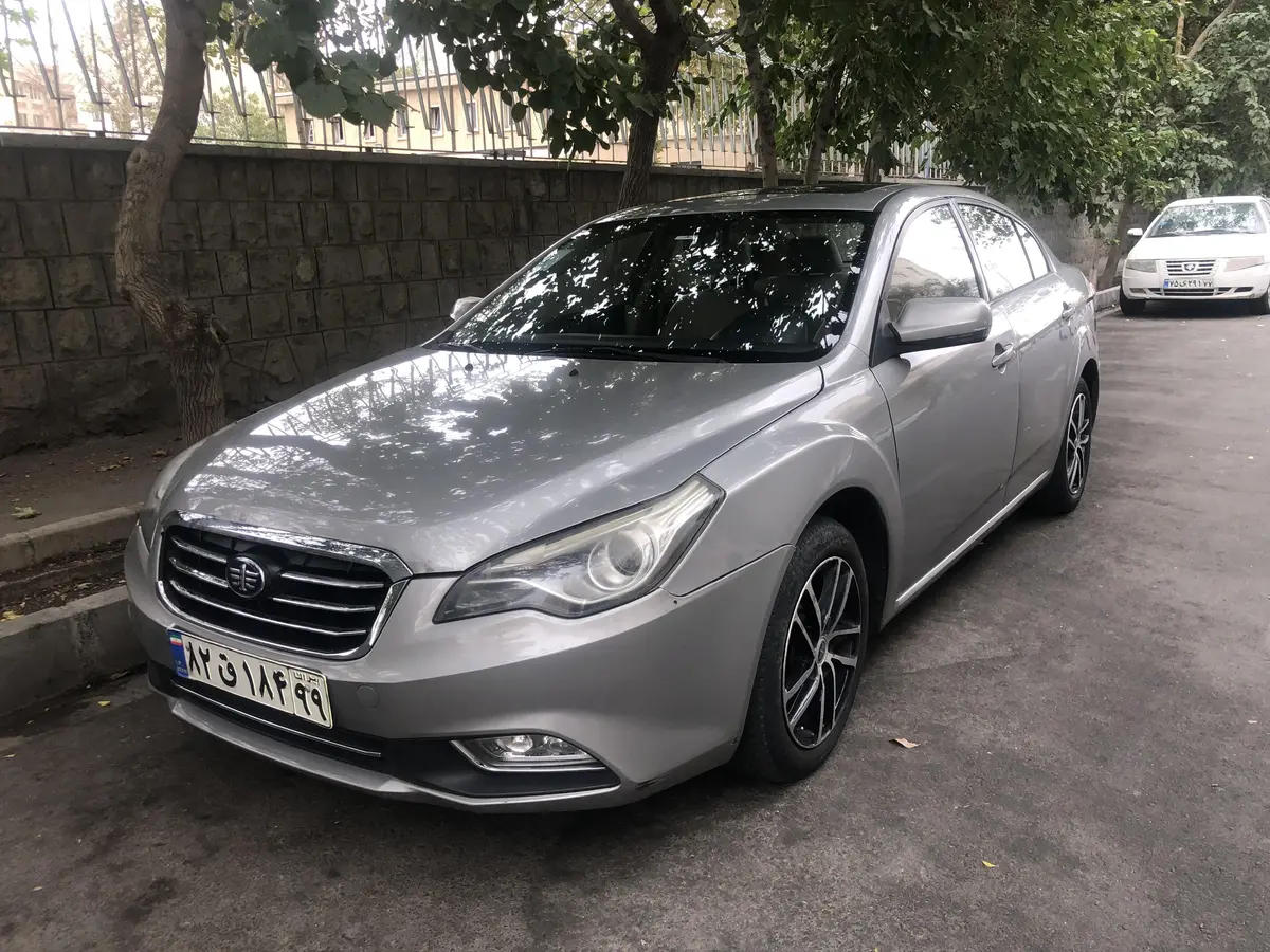 بسترن،  B50F