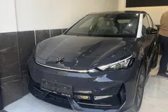 فولکس، آی دی یونیکس