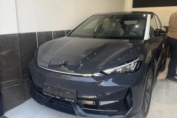 فولکس، آی دی یونیکس