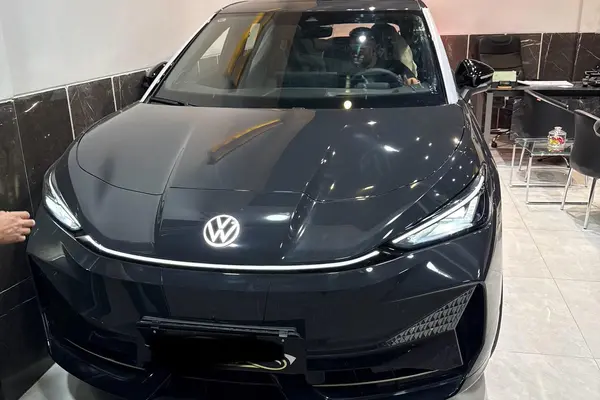 فولکس، آی دی یونیکس