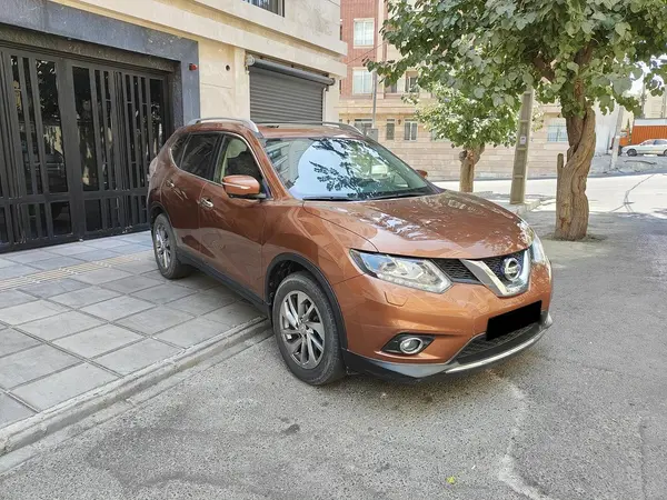 نیسان، ایکس تریل