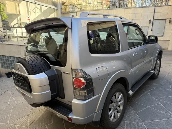 میتسوبیشی، پاجرو دو در