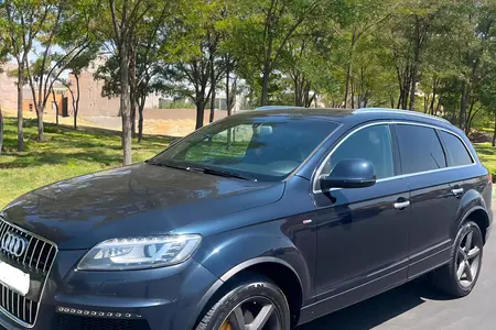آئودی، Q7