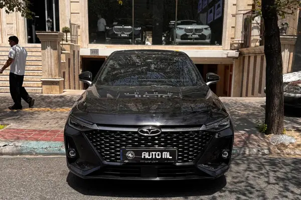 فونیکس  آریزو 8 (Z8)