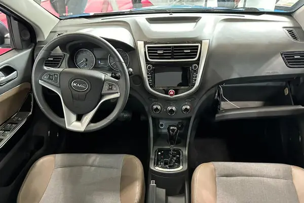 کی ام سی  ایگل