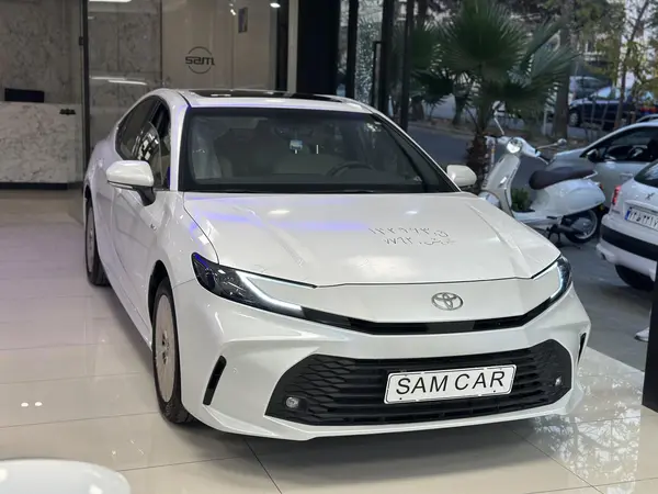 تویوتا، کمری هیبرید