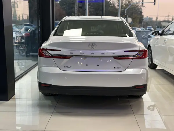 تویوتا، کمری هیبرید