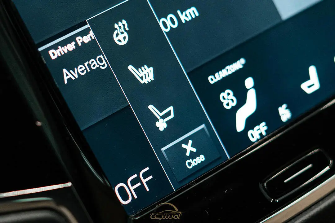 ولوو  XC90