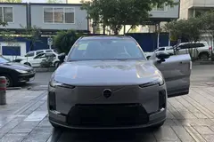 ولوو، XC70
