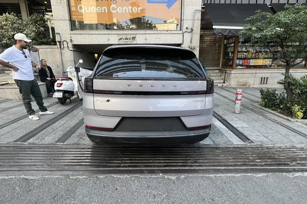 ولوو  XC70