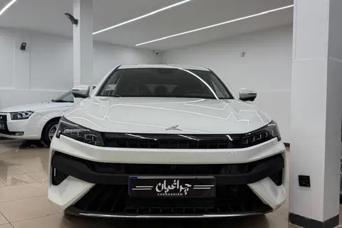 کی ام سی، J7