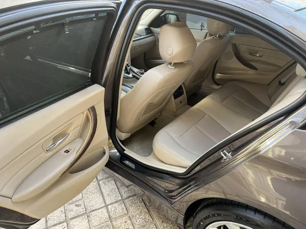 ب ام و، سری 3 سدان