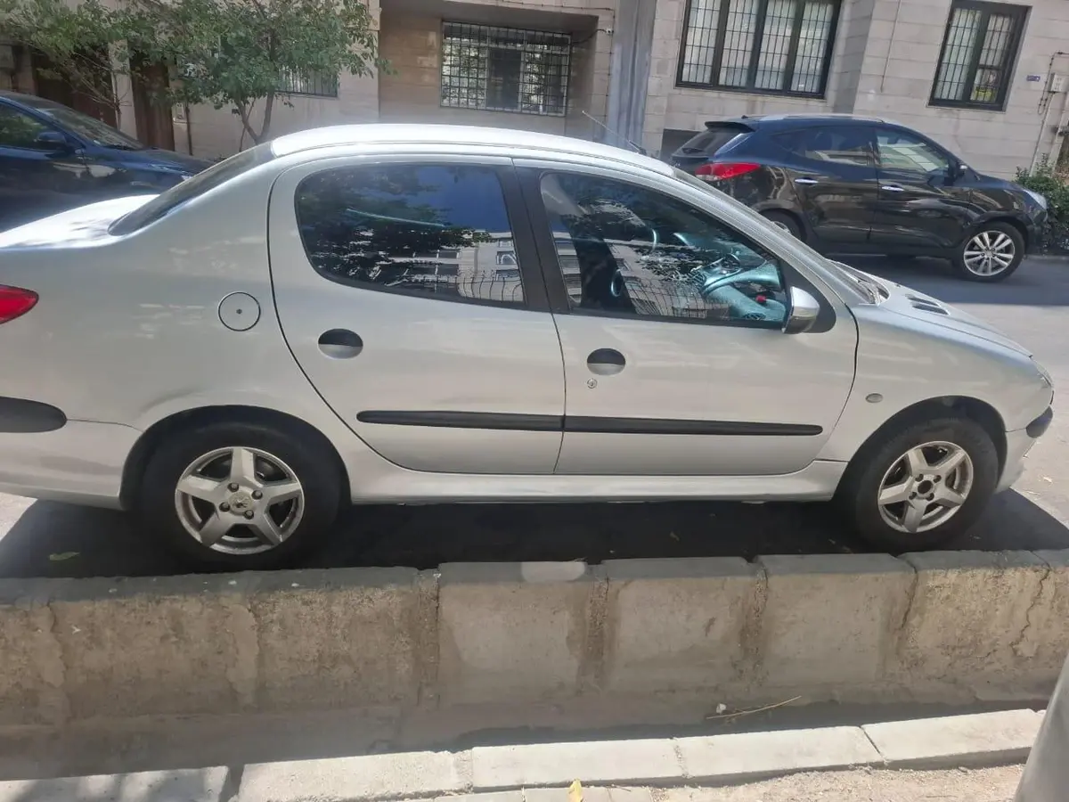 پژو،  206 SD