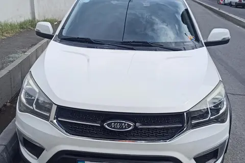 ام وی ام، X22