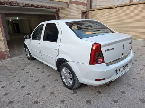 رنو، تندر 90