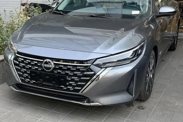 نیسان  سیلفی e-POWER