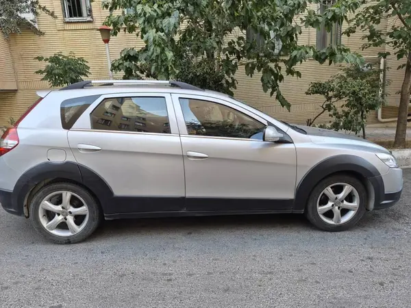 دانگ فنگ  H30 کراس