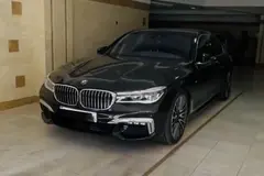 ب ام و، سری 7