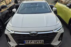 فونیکس، آریزو 8 (Z8)