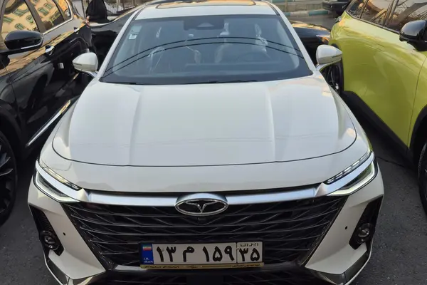 فونیکس، آریزو 8 (Z8)