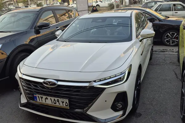 فونیکس، آریزو 8 (Z8)