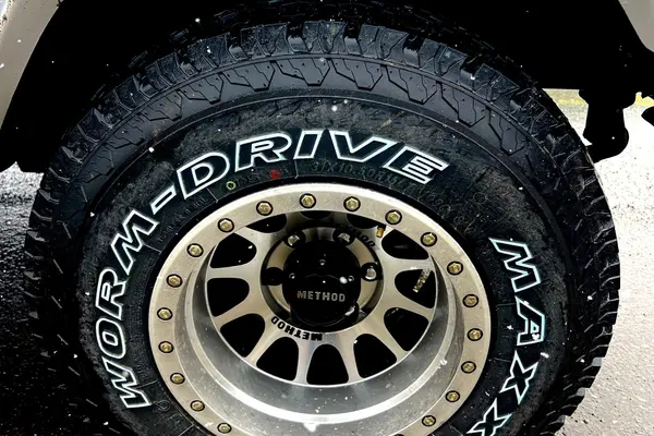 نیسان، پاترول دو در