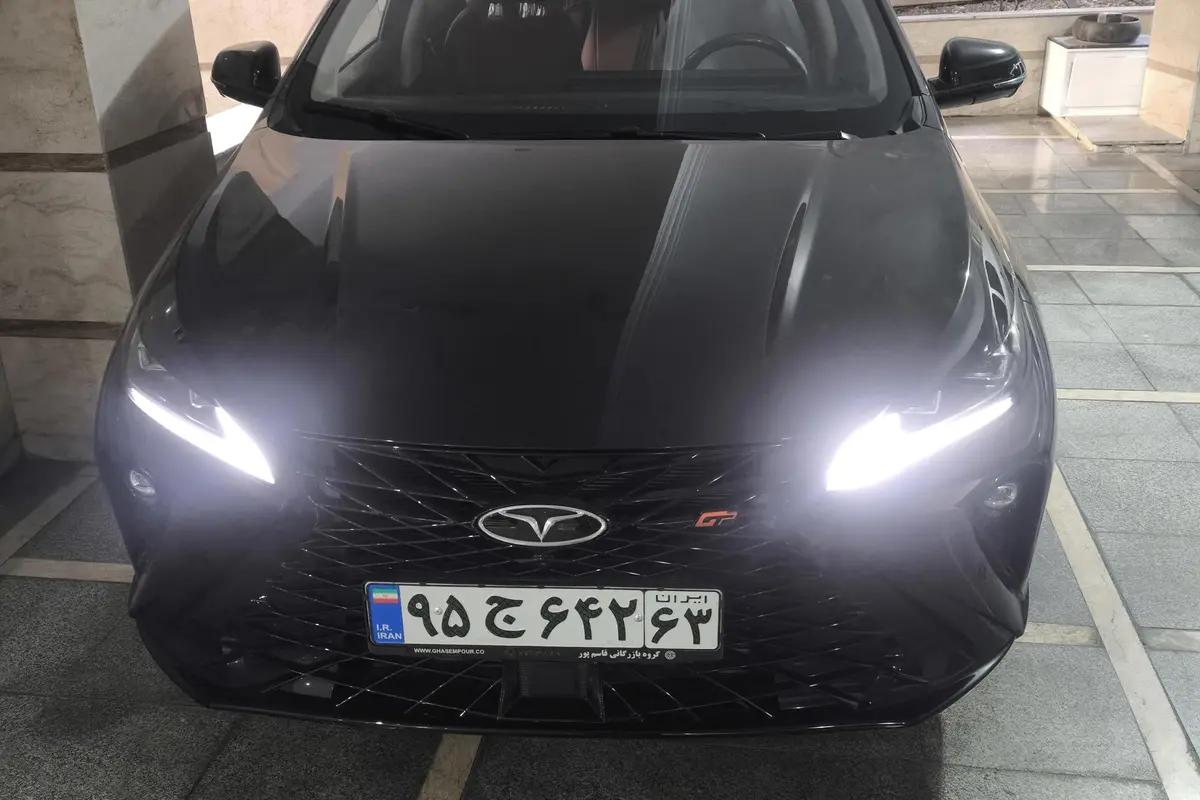 فونیکس،  آریزو 6 جی تی (Z6 GT)