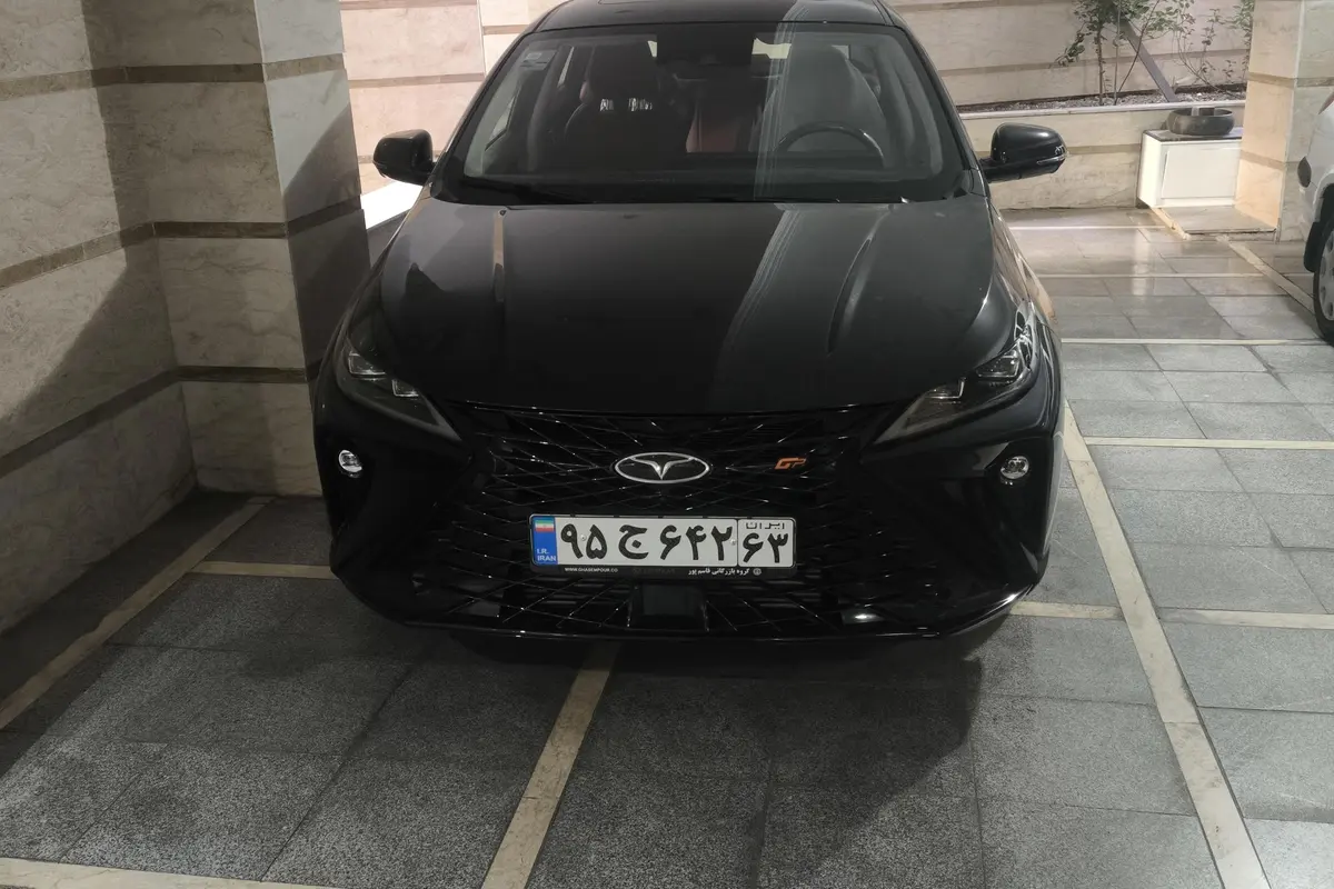 فونیکس،  آریزو 6 جی تی (Z6 GT)