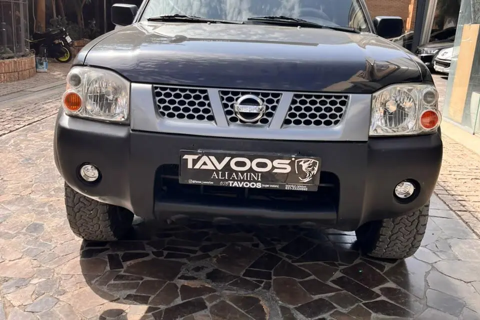 نیسان،  رونیز