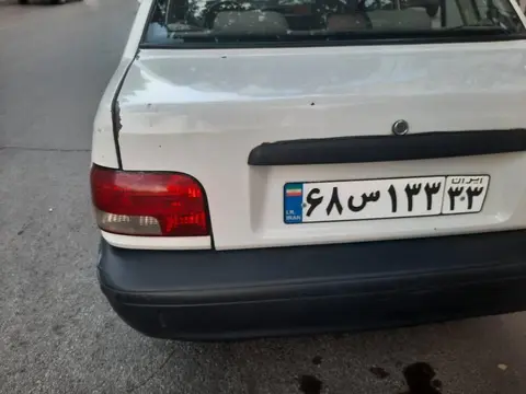 پراید، صندوق دار