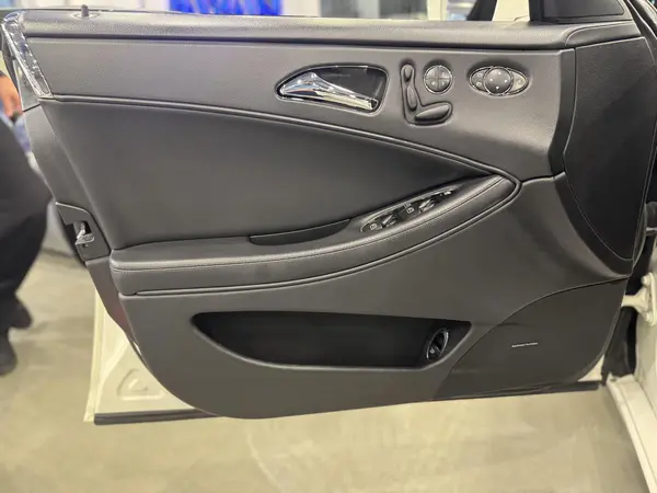 بنز، کلاس CLS