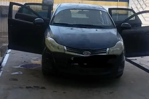 ام وی ام، 315هاچ بک
