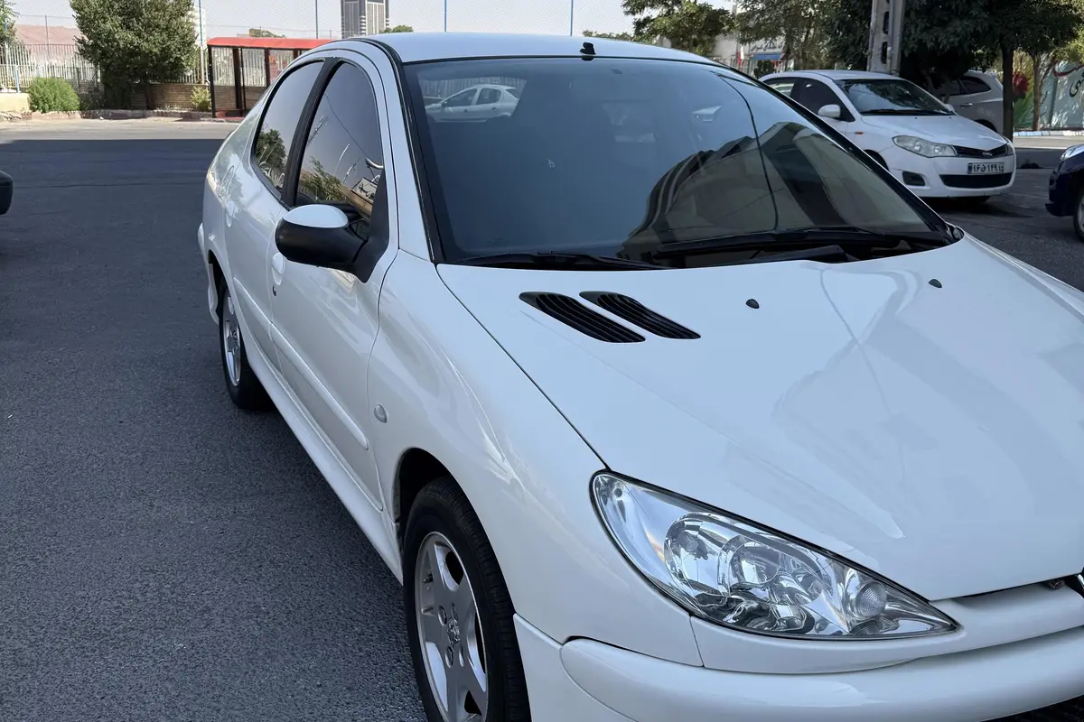 پژو،  206 SD