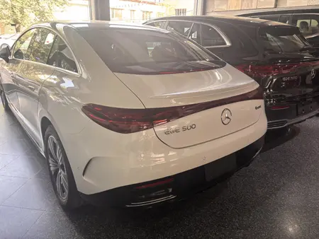 بنز EQE Sedan