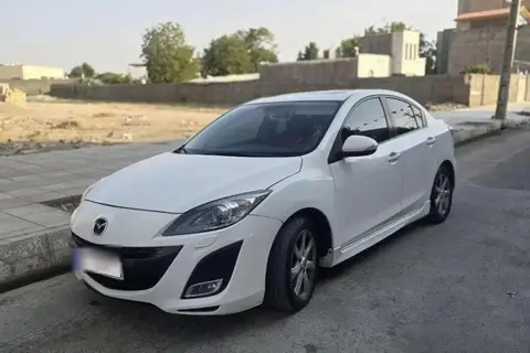 مزدا، 3 نیو صندوق دار