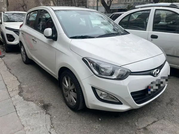 هیوندای، i20