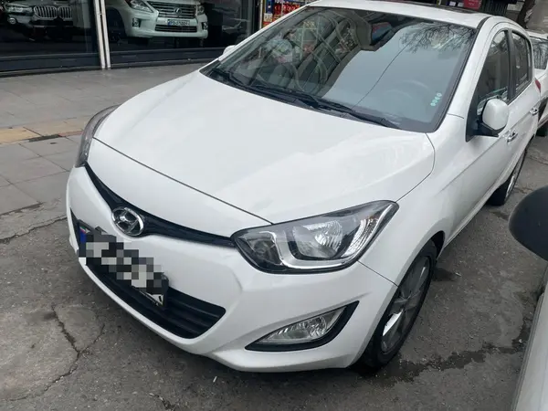 هیوندای، i20