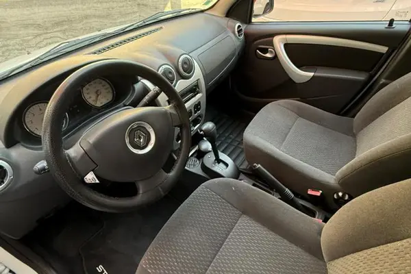 رنو، ساندرو استپ وی