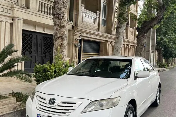 تویوتا  کمری