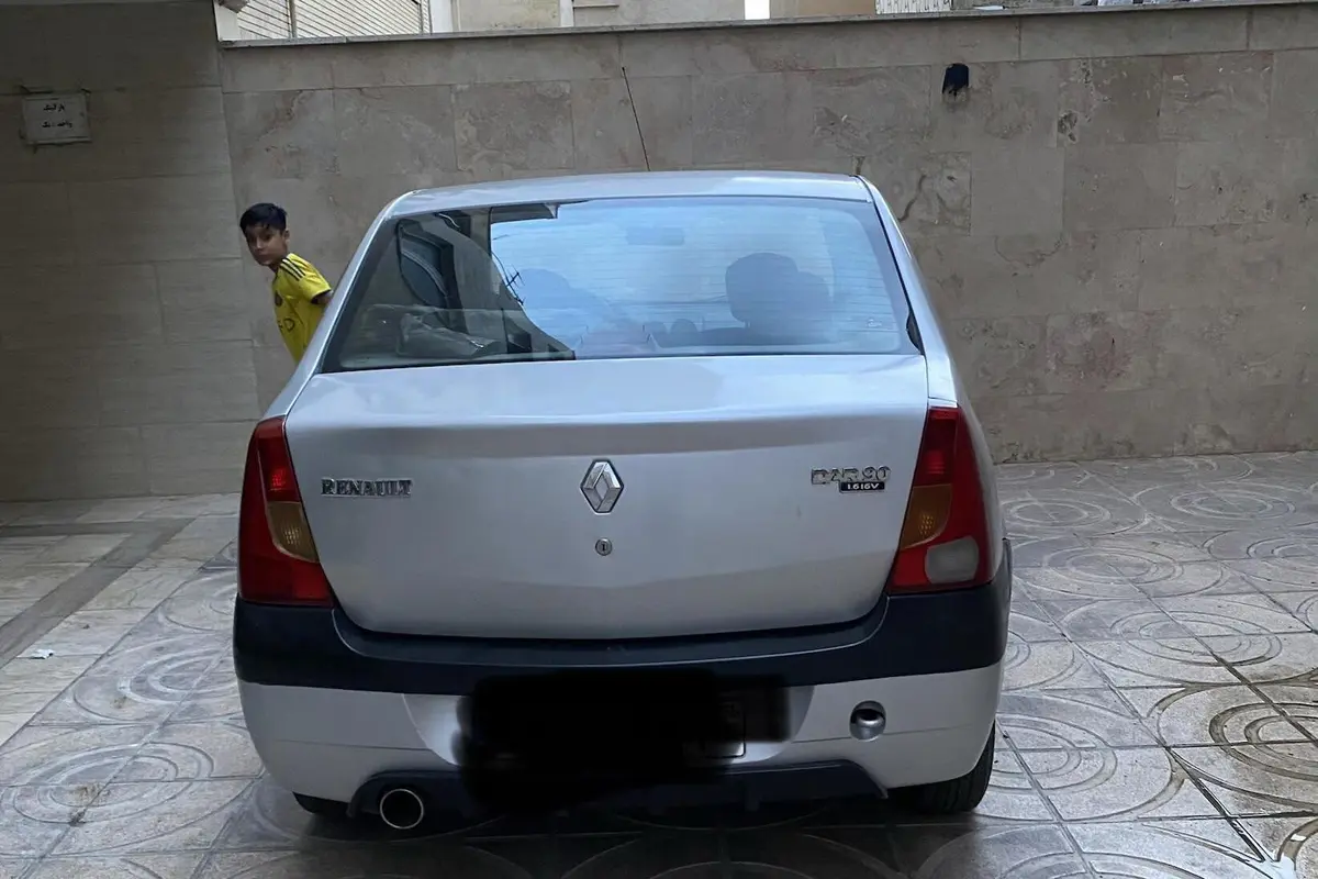 رنو،  تندر 90