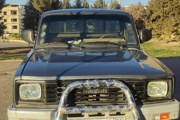 مزدا، وانت تک‌کابين