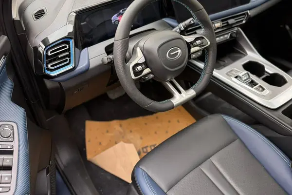 جی ای سی، GS3 Emzoom