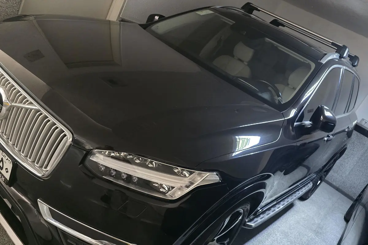 ولوو،  XC90