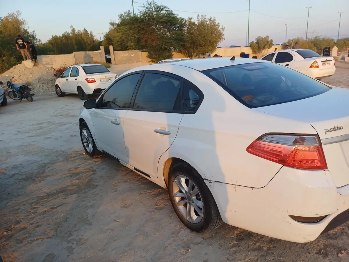 برلیانس،  H330