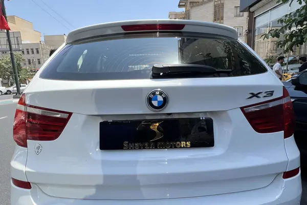 ب ام و  X3