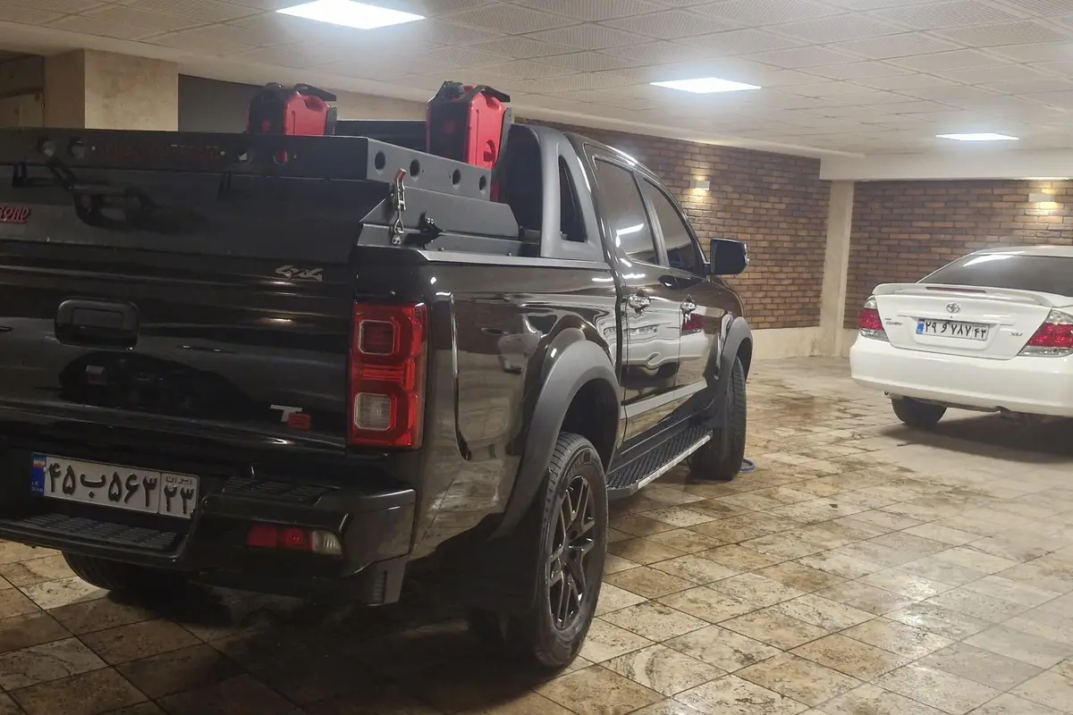 کی ام سی،  T8